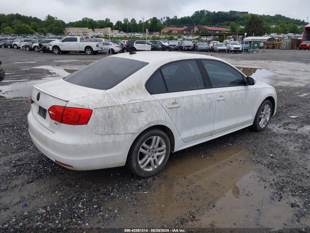Продаж на аукціоні авто 2011 Volkswagen Jetta 2.0l Tdi, vin: 3VWLL7AJ2BM110906, номер лоту: 42361314