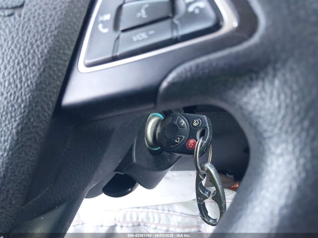 Ford 2016 2016 1FADP3E21GL228001 Image 11
