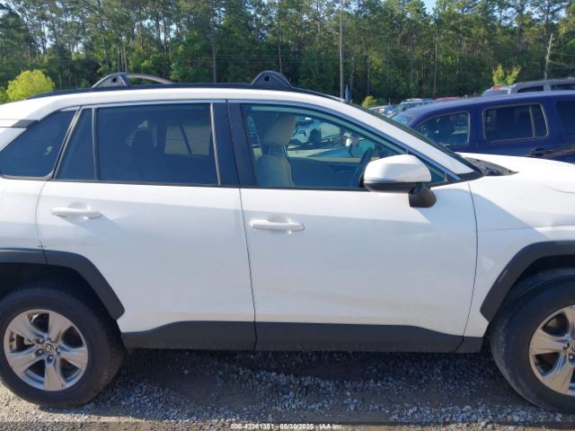 2T3W1RFVXPC214208 Toyota Rav4 Xle