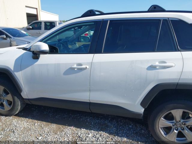 2T3W1RFVXPC214208 Toyota Rav4 Xle