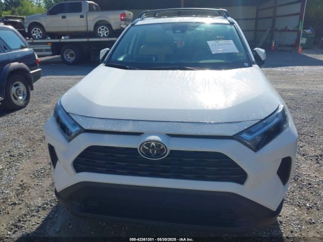 2T3W1RFVXPC214208 Toyota Rav4 Xle