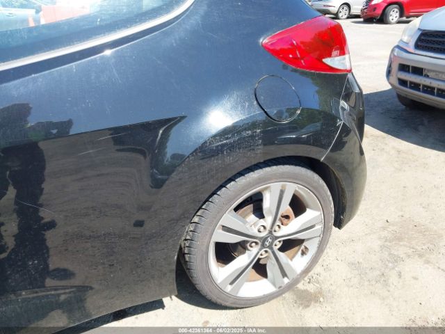 KMHTC6AD0GU249986 Hyundai Veloster