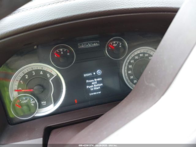 1C6RR7VM5ES297951 RAM 1500 Laramie