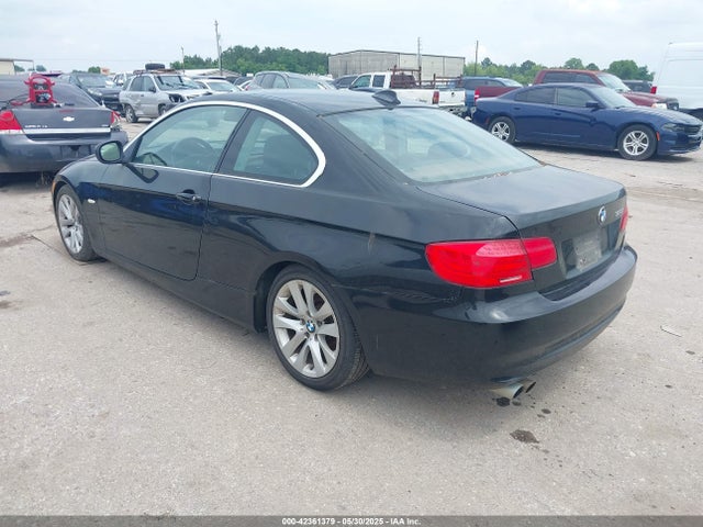 2011 Bmw 328i მანქანა იყიდება აუქციონზე, vin: WBAKE5C53BE573685, აუქციონის ნომერი: 42361379