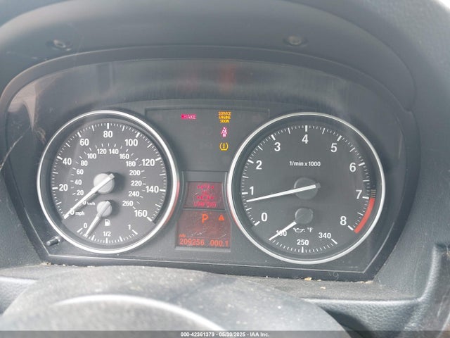 2011 Bmw 328i მანქანა იყიდება აუქციონზე, vin: WBAKE5C53BE573685, აუქციონის ნომერი: 42361379