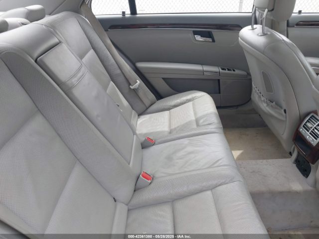 2011 MERCEDES-BENZ S 550 WDDNG8GB5BA370158 Photo 7