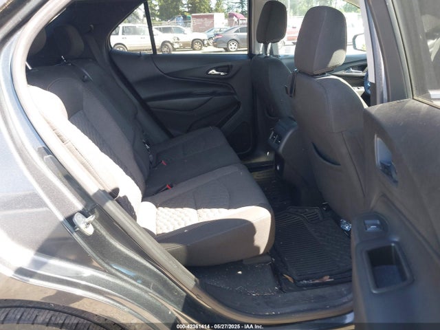 3GNAXJEV1JL270411 Chevrolet EQUINOX LT