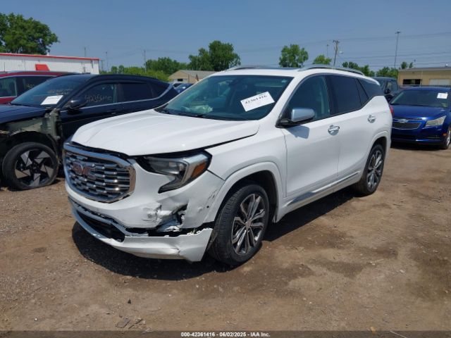 2019 GMC TERRAIN 3GKALXEX7KL101072 Photo 1