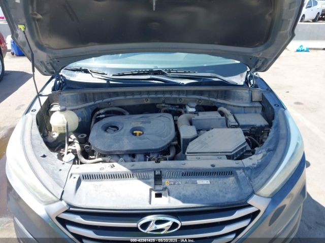 KM8J33A44HU497150 Hyundai TUCSON SE