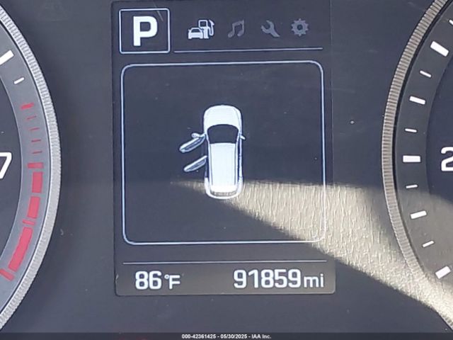 KM8J33A44HU497150 Hyundai TUCSON SE