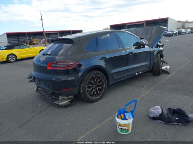 2018 PORSCHE MACAN WP1AA2A50JLB09838 Photo 3
