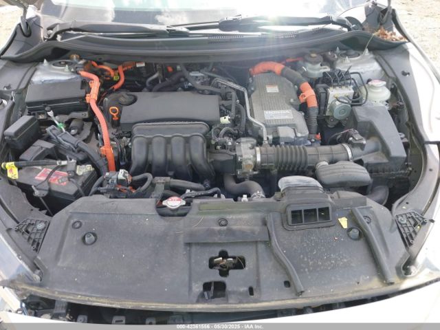 2018 HONDA CLARITY PLUG-IN HYBRID JHMZC5F14JC007026 Photo 9