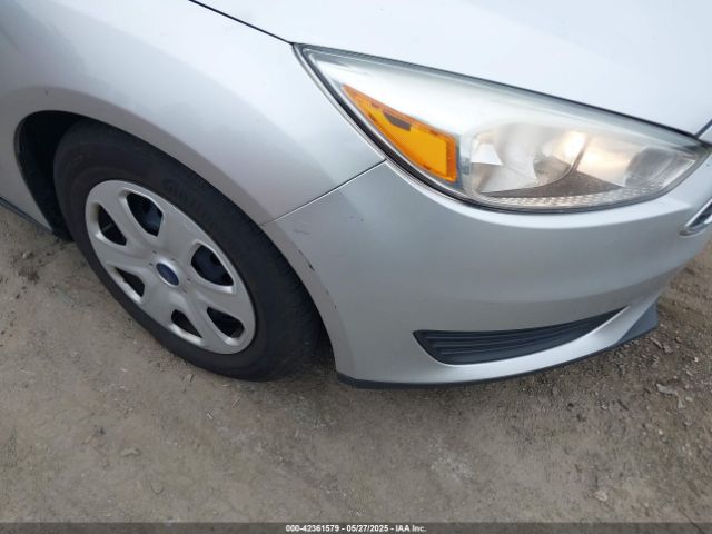 1FADP3E21JL275746 Ford FOCUS S