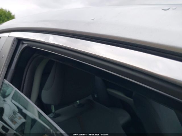 4T1B11HK4JU549126 Toyota CAMRY LE