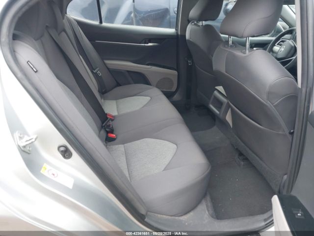 4T1B11HK4JU549126 Toyota CAMRY LE
