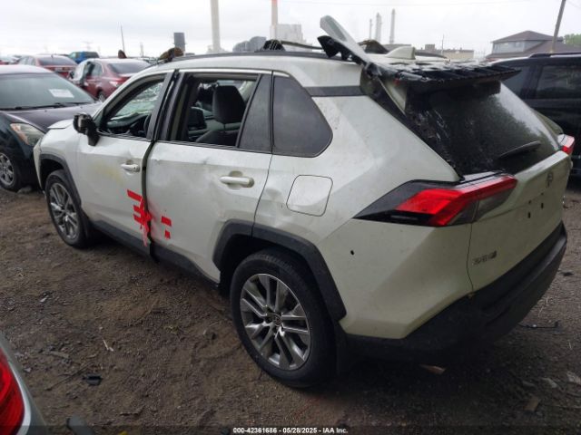 2022 TOYOTA RAV4 2T3A1RFV1NW312419 Photo 2