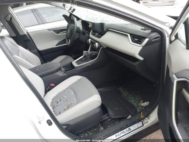 2022 TOYOTA RAV4 2T3A1RFV1NW312419 Photo 4