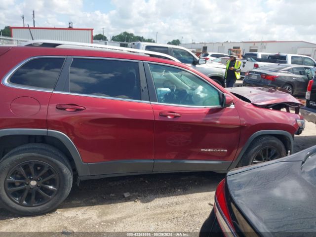 1C4PJLCB9KD109501 Jeep Cherokee Latitude Fwd