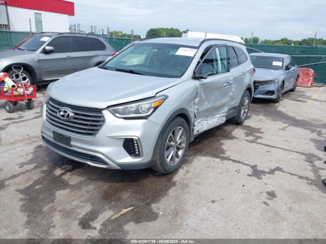 KM8SMDHF2HU209642 Hyundai Santa Fe Se