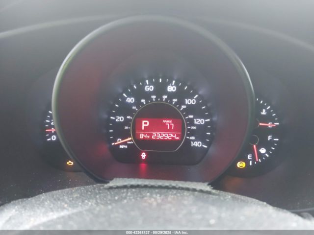 KNDJP3A56E7008355 KIA SOUL +