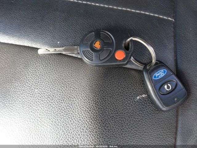 1FMCU9GX0EUC14653 Ford ESCAPE SE