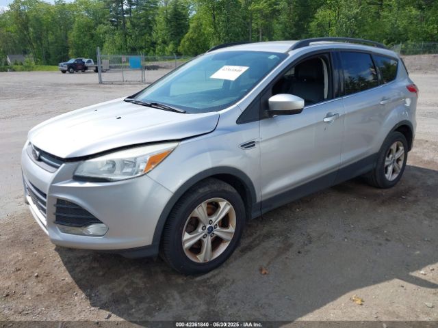 1FMCU9GX0EUC14653 Ford ESCAPE SE