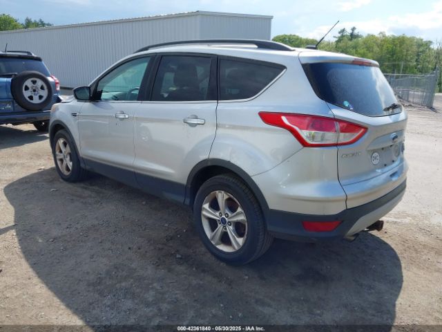 1FMCU9GX0EUC14653 Ford ESCAPE SE