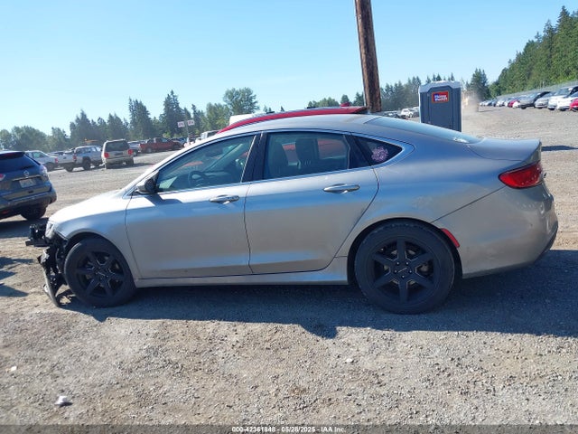 Chrysler 200 Limited 2015 1C3CCCAB5FN753772 Image 14