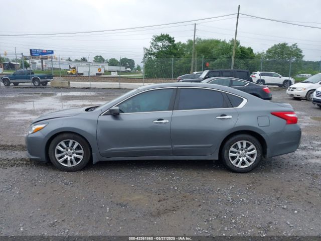 1N4AL3AP9HN315280 Nissan Altima 2.5 S