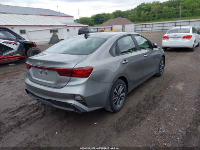 3KPF24AD8NE468263 KIA mpi nu