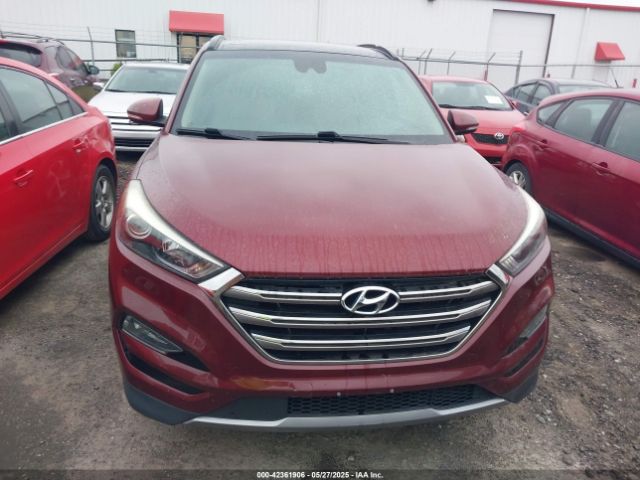 KM8J3CA27GU114492 Hyundai Tucson Limited
