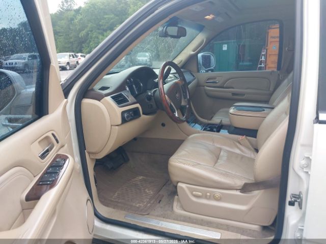 2009 CADILLAC ESCALADE 1GYFC232X9R259995 Photo 4
