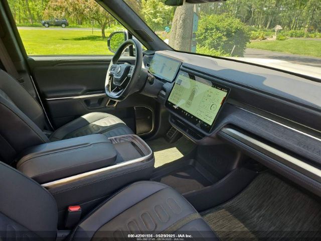 2023 RIVIAN R1T 7FCTGAAA1PN020478 Photo 4