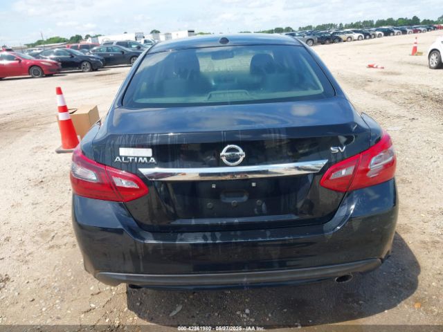 1N4AL3AP7JC162061 Nissan Altima 2.5 Sv