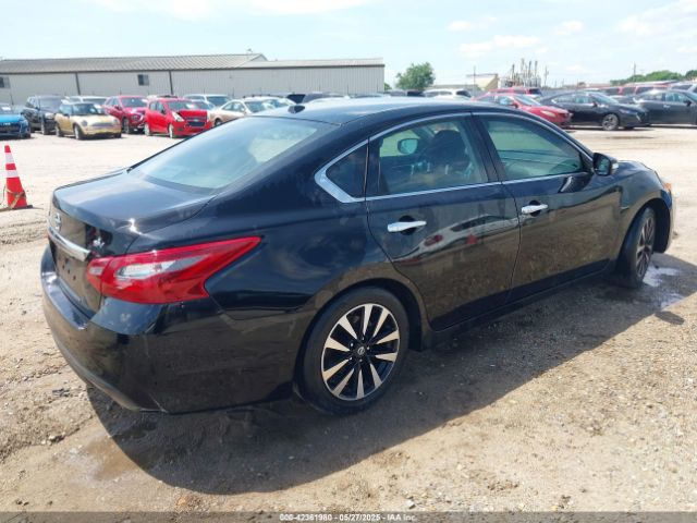 1N4AL3AP7JC162061 Nissan Altima 2.5 Sv