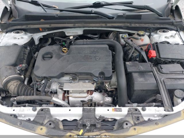 1G1ZD5ST5MF013015 Chevrolet Malibu Fwd Lt