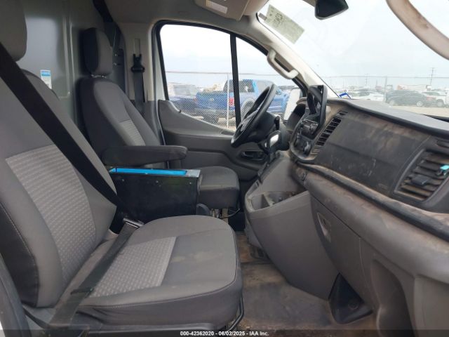 1FTYE1Y87LKA19366 Ford Transit-150