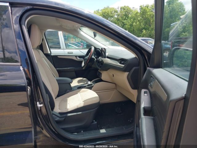 2021 FORD ESCAPE 1FMCU9G64MUA38664 Photo 4