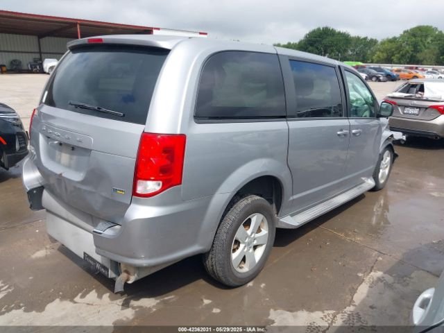 2C4RDGBG3JR288490 Dodge Grand Caravan Se