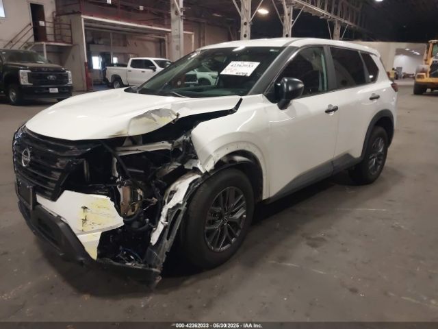 5N1BT3AB2RC732834 Nissan Rogue S Intelligent Awd