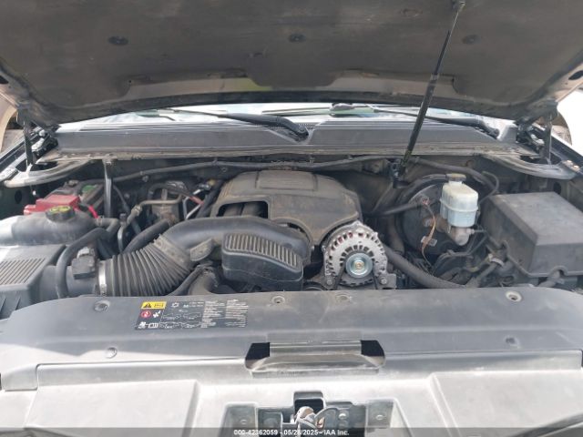 1GNSCJE09ER246246 Chevrolet Suburban 1500 Lt