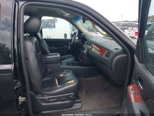 1GNSCJE09ER246246 Chevrolet Suburban 1500 Lt