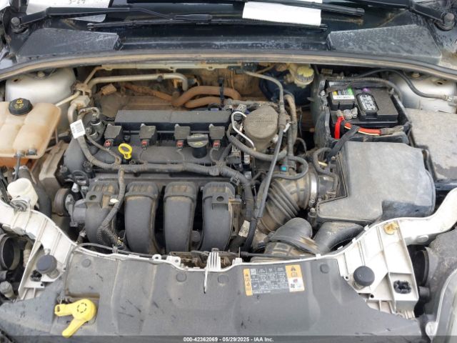 1FADP3F29EL457800 Ford FOCUS SE