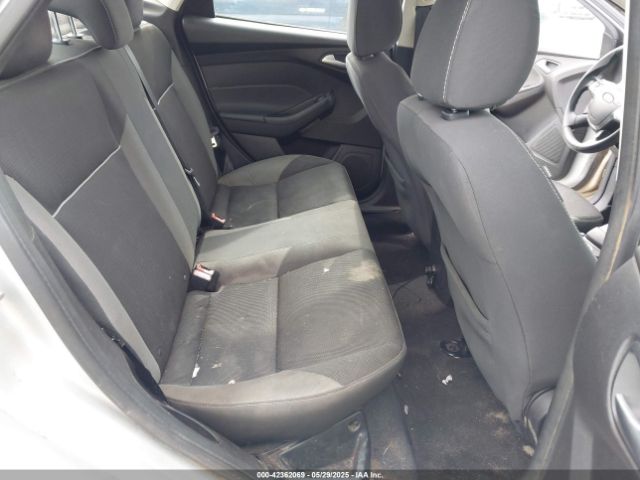 1FADP3F29EL457800 Ford FOCUS SE