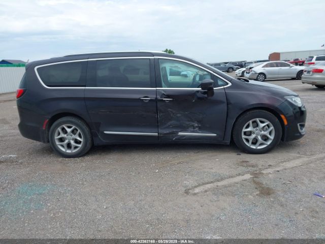2C4RC1EG3HR634883 Chrysler Pacifica Touring-l Plus