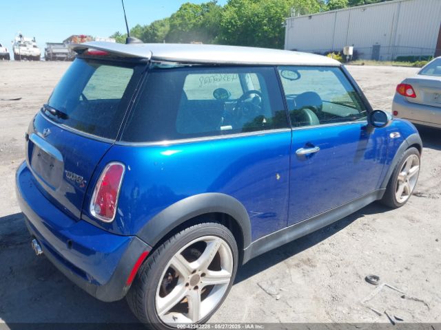 2006 MINI COOPER S WMWRE33576TN29015 Photo 3