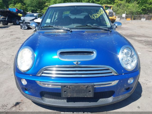 2006 MINI COOPER S WMWRE33576TN29015 Photo 5