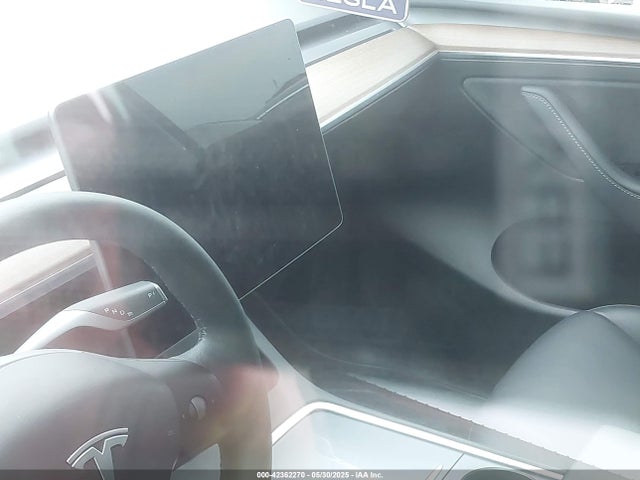 Продаж на аукціоні авто 2024 Tesla Model Y, vin: 7SAYGDED6RF092556, номер лоту: 42362270