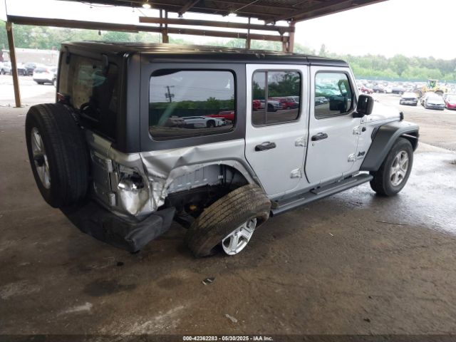 2022 JEEP WRANGLER UNLIMITED 1C4HJXDG6NW144396 Photo 3