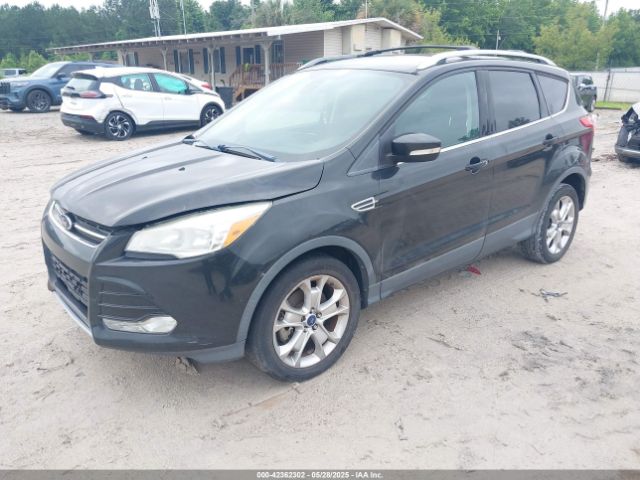 1FMCU0J99EUC48225 Ford Escape Titanium